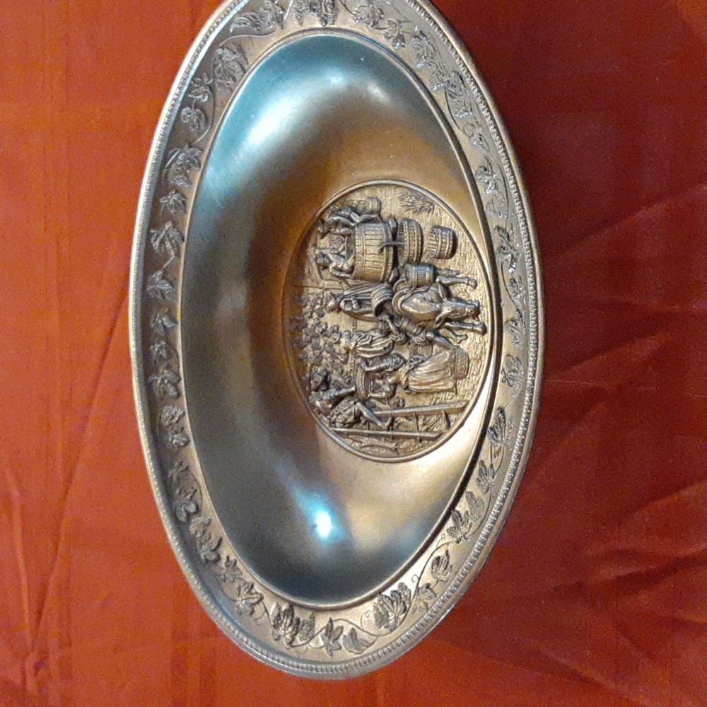 SKs Zinn 95% Oval (Rare) Plate/Bowl Pewter, Ornate Design